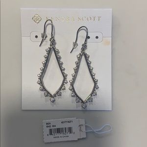 Kendra Scott Bea Earrings in Silver